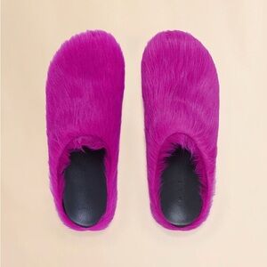 MARNI Fuchsia long-hair calfskin Fussbett sabot